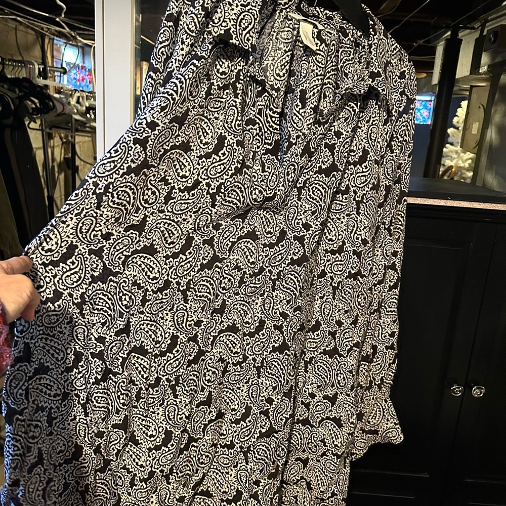 H&M Black and White Paisley Dress/Blouse